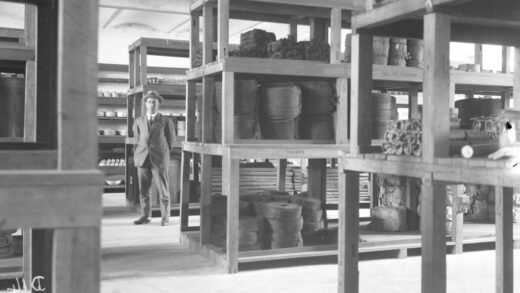 【jpg清晰版】北角商店香港约1919年.jpg