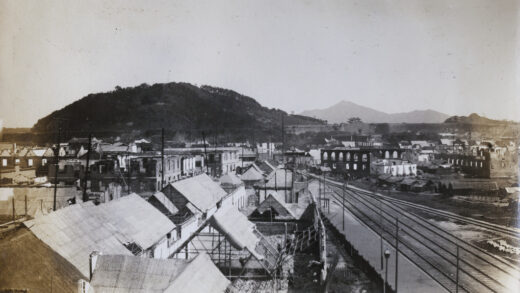 【jpg清晰版】南京市下关码头火车站附近的废墟建筑.jpg