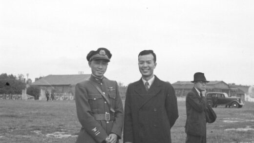 【jpg清晰版】在莫斯科机场迎接宋子文访问期间.jpg
