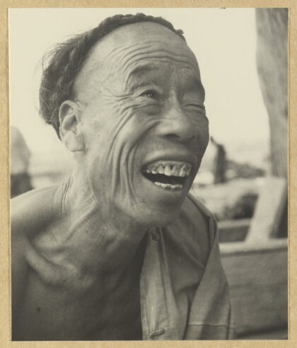 【jpg清晰版】大佛寺的男人.jpg