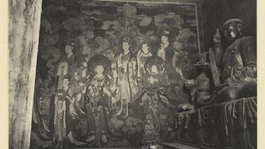 【jpg清晰版】大雄宝殿角落展示罗汉和明代壁画右侧部分展示菩萨及侍从.jpg