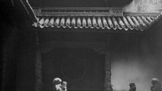 【jpg清晰版】宁波市天妃宫（妈祖庙）的桥梁与前庭.jpg