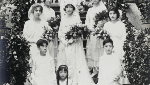 【jpg清晰版】安妮·吴 奎恩与伴娘和花童1910年代.jpg