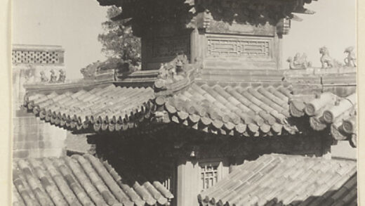【jpg清晰版】宝云阁周围四座方形亭子之一.jpg