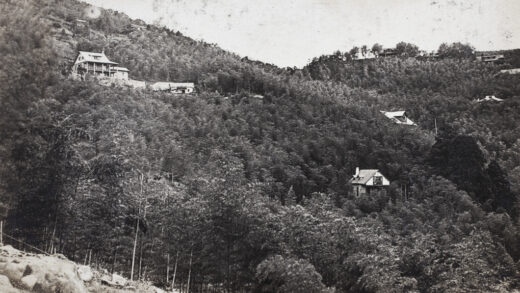 【jpg清晰版】山坡上的避暑别墅莫干山.jpg