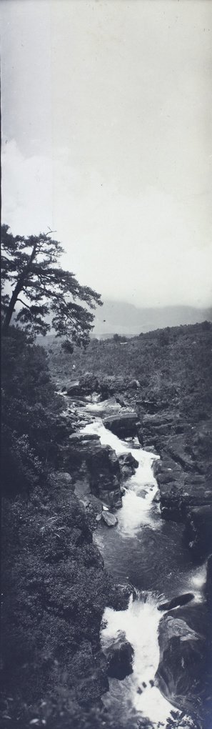 【jpg清晰版】山涧与瀑布牯岭.jpg