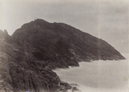 【jpg清晰版】岩石海岸景色.jpg