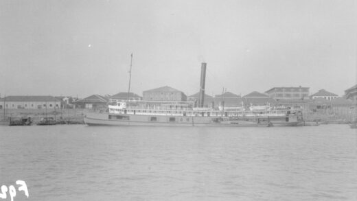 【jpg清晰版】巴特菲尔德和斯怀尔轮船公司的洞庭号.jpg