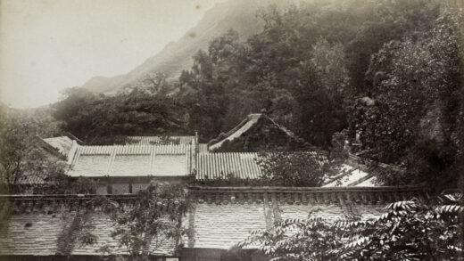 【jpg清晰版】布鲁斯山与龙王堂北京西山.jpg