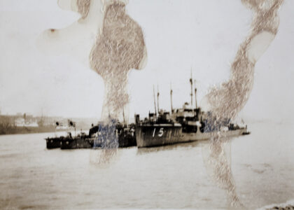 【jpg清晰版】日本驱逐舰黄浦江上海1932.jpg