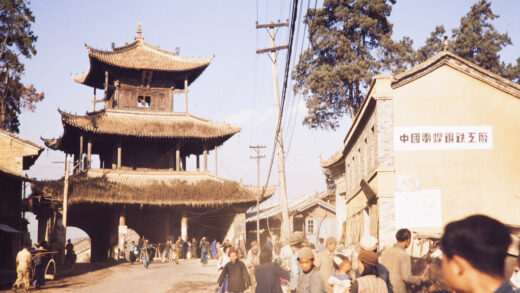 【jpg清晰版】昆明市内城门之一1945年.jpg