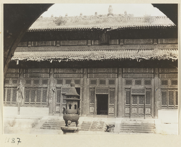 【JPG清晰版】普乐寺宗印殿南立面带香炉