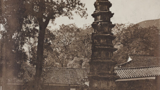 【jpg清晰版】杭州灵隐寺外的宝塔.jpg
