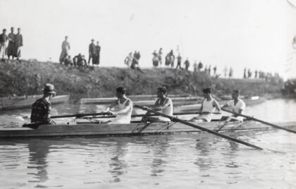 【jpg清晰版】杰克·埃夫格雷夫参加1932年上海亨利赛艇会男子四人赛项目.jpg