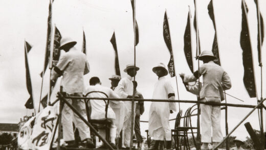 【jpg清晰版】汪精卫在讲台上集会广州1925年6月.jpg