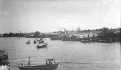 【jpg清晰版】泰国曼谷的河流交通.jpg