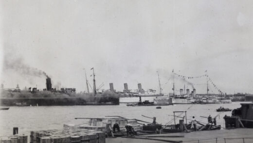 【jpg清晰版】浦东码头与航运黄浦江上海.jpg