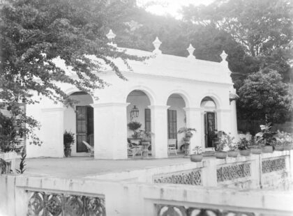 【jpg清晰版】海关助理的住所澳门附近拉帕岛1906年.jpg