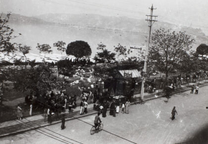 【jpg清晰版】湖畔花园.jpg