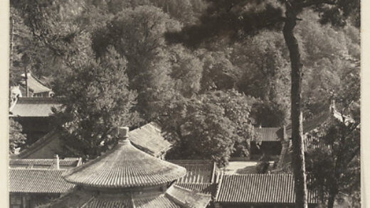 【jpg清晰版】潭柘寺寺庙屋顶.jpg