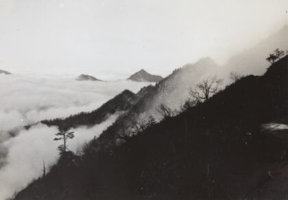 【jpg清晰版】牛首山清晨一景.jpg