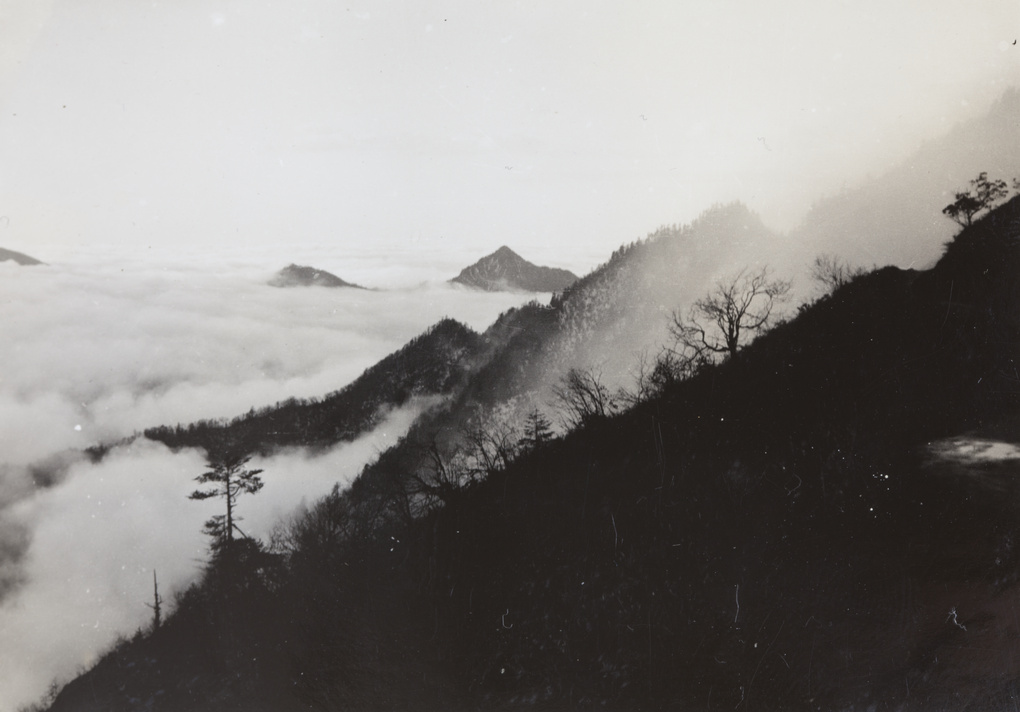 【JPG清晰版】“牛首山清晨一景”