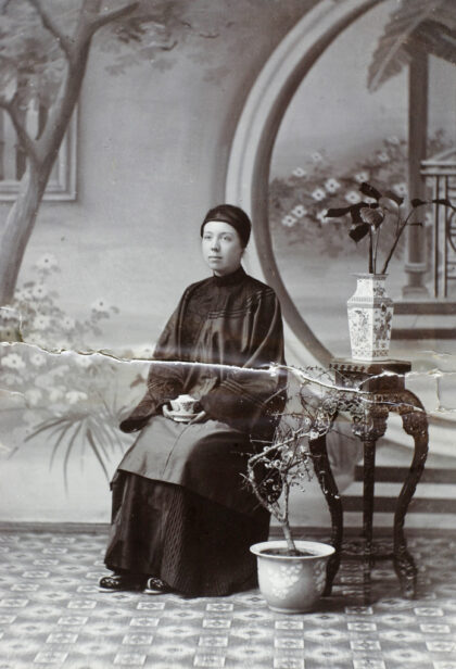 【jpg清晰版】玛丽·玛莎·埃利奥特（娘家姓埃文斯）上海约1907年.jpg