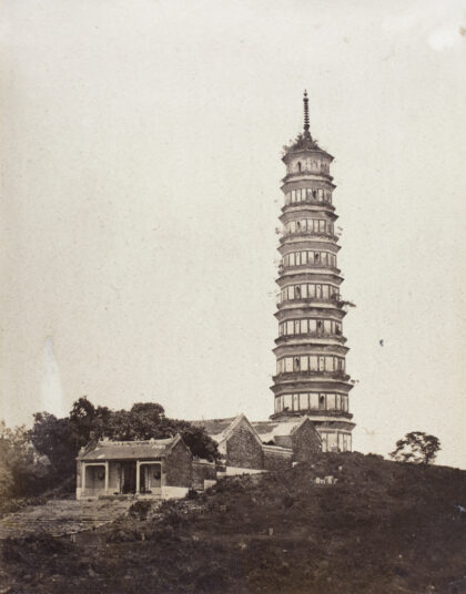 【jpg清晰版】琶洲塔（黄埔塔）与广州海棠寺.jpg