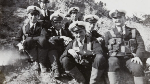 【jpg清晰版】皇家海军靶场分队水兵昂船洲香港.jpg