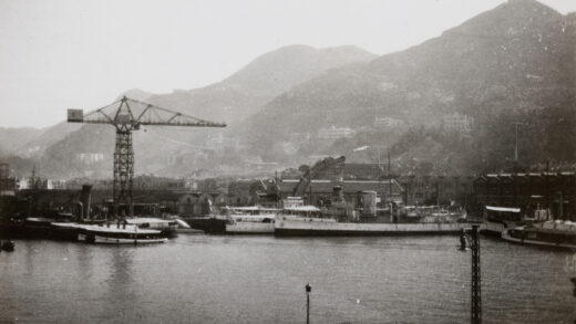【jpg清晰版】盆地香港海军船坞.jpg