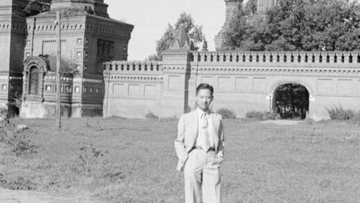 【jpg清晰版】秦涤清中国驻莫斯科扎尔戈斯克使馆秘书1945年.jpg