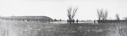 【jpg清晰版】英国士兵与中国劳工军团.jpg