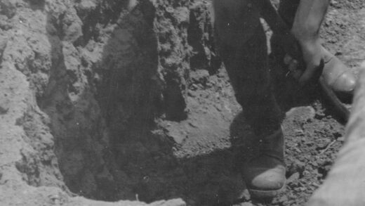 【jpg清晰版】英国士兵在上海修建岗哨.jpg