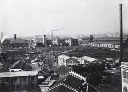 【jpg清晰版】英国香烟公司浦东工厂眺望外滩的景色上海.jpg