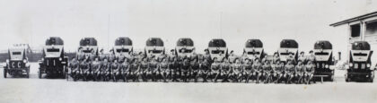 【jpg清晰版】装甲汽车连上海万国商团训练营1930年.jpg
