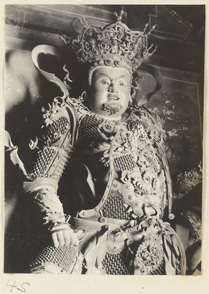 【jpg清晰版】西域寺天王持兽像细节.jpg
