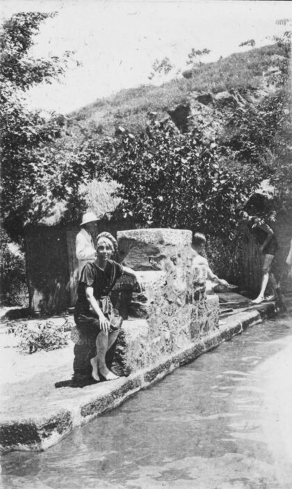 【jpg清晰版】跳水台游泳池旁牯岭.jpg