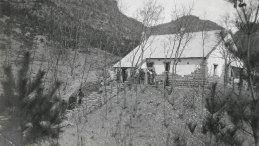 【jpg清晰版】造访山间小屋.jpg