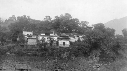 【jpg清晰版】长江三峡滨江建筑.jpg