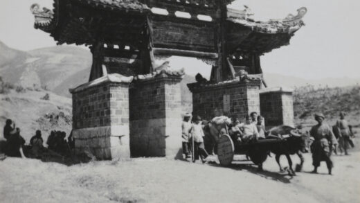 【jpg清晰版】门旁的水牛车.jpg