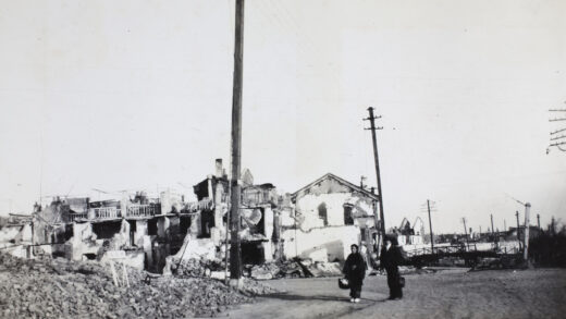 【jpg清晰版】闸北废墟上海1932年.jpg