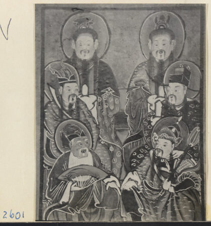 【jpg清晰版】雕刻木制神龛细节图展示绘有六位神祇的场景.jpg