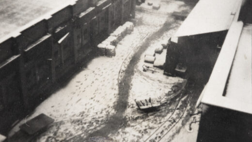 【jpg清晰版】雪中足迹英国烟草公司工厂上海1931年1月.jpg