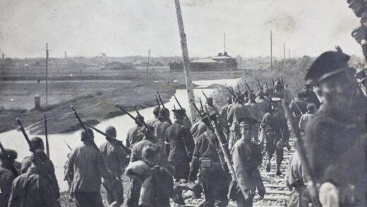 【jpg清晰版】革命军士兵向大智门撤退.jpg