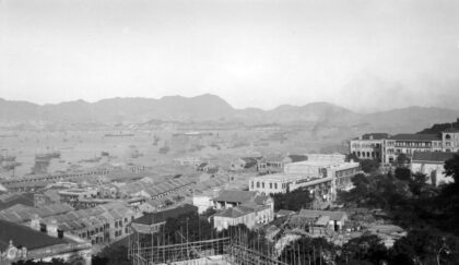 【jpg清晰版】香港大学及海港1911 1912年.jpg