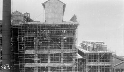 【jpg清晰版】香港太古糖厂的建设.jpg
