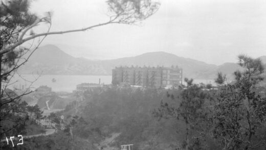 【jpg清晰版】香港太古船坞与工程公司.jpg