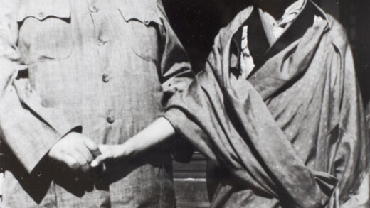 【jpg清晰版】马鸿逵将军与十世班禅1949年.jpg