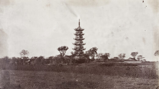 【jpg清晰版】龙华塔上海.jpg
