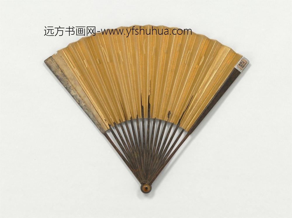 明周臣画烟山云霭成扇